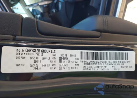 2014 Jeep Grand Cherokee Summit из США, поврежденный, VIN 1C4RJFJT7EC142237